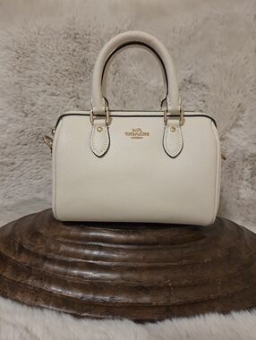 Coach mini rowan bag